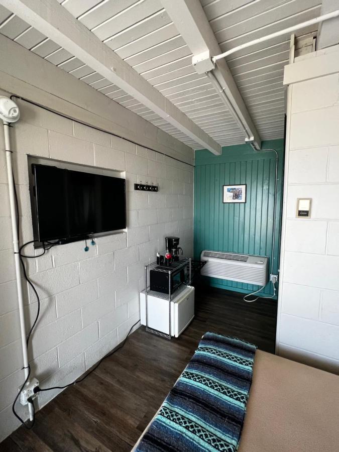 The Cedar Motel Sandusky Exterior photo