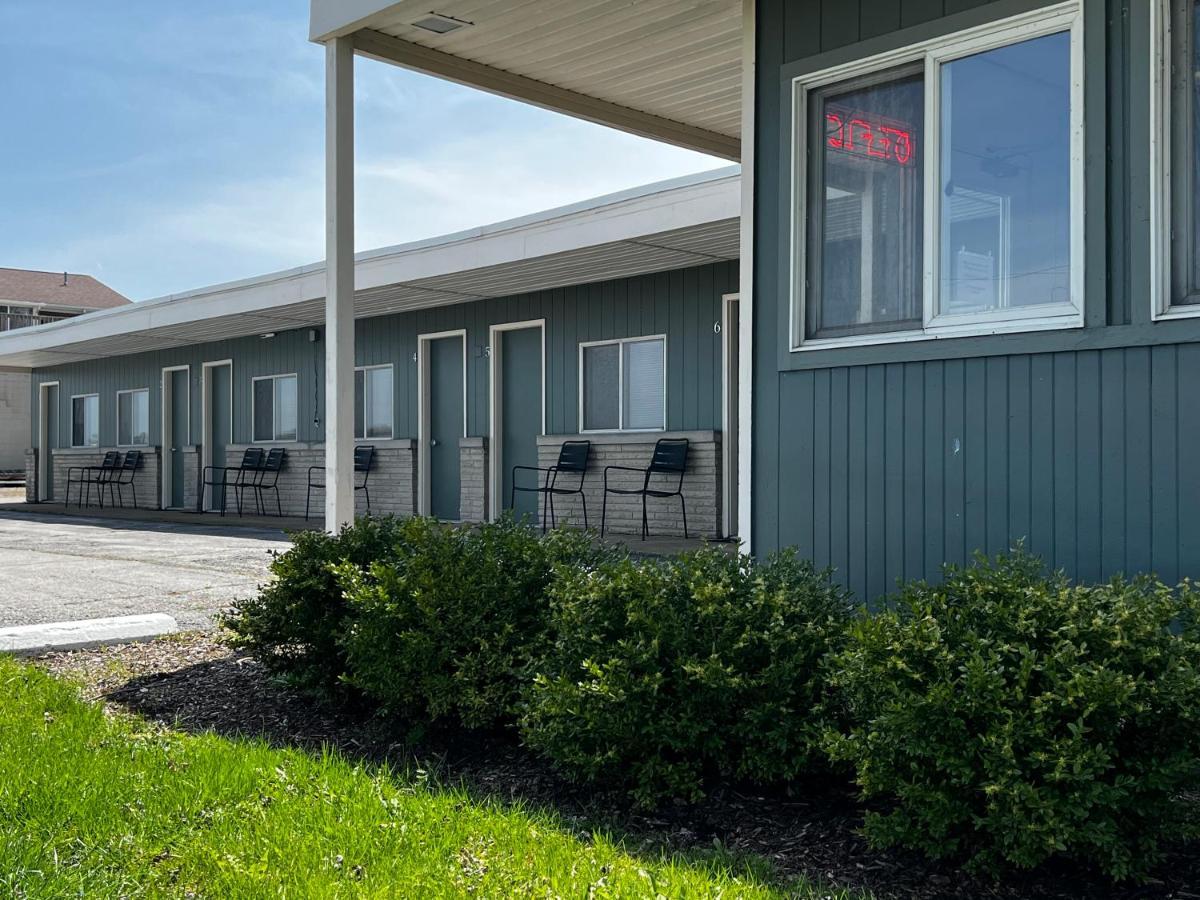 The Cedar Motel Sandusky Exterior photo