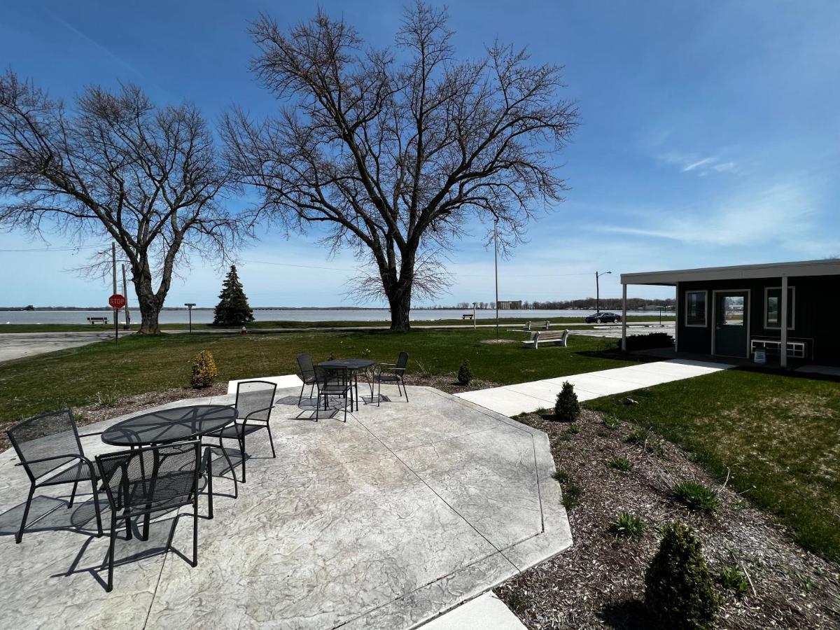 The Cedar Motel Sandusky Exterior photo